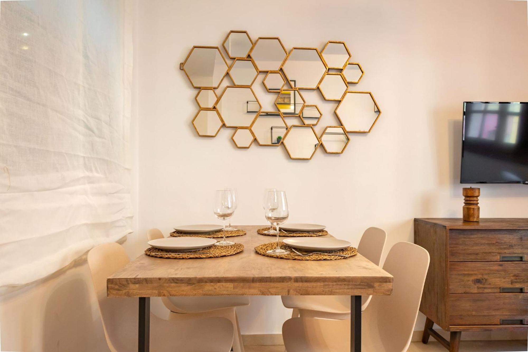 Charming 2 Bedroom Apartment At San Marcos Plaza By Ocityzen Sevilla Kültér fotó